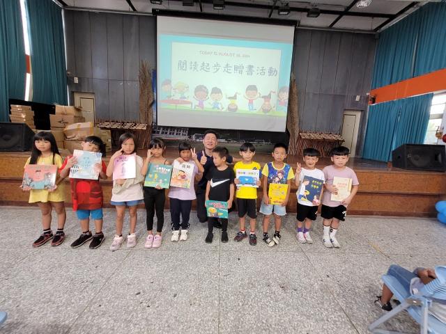 https://www.fusps.hlc.edu.tw/uploads/tadgallery/2024_08_30/21616_LINE_ALBUM_2024830  113學年度始業式暨新生入學典禮_240830_21.jpg 